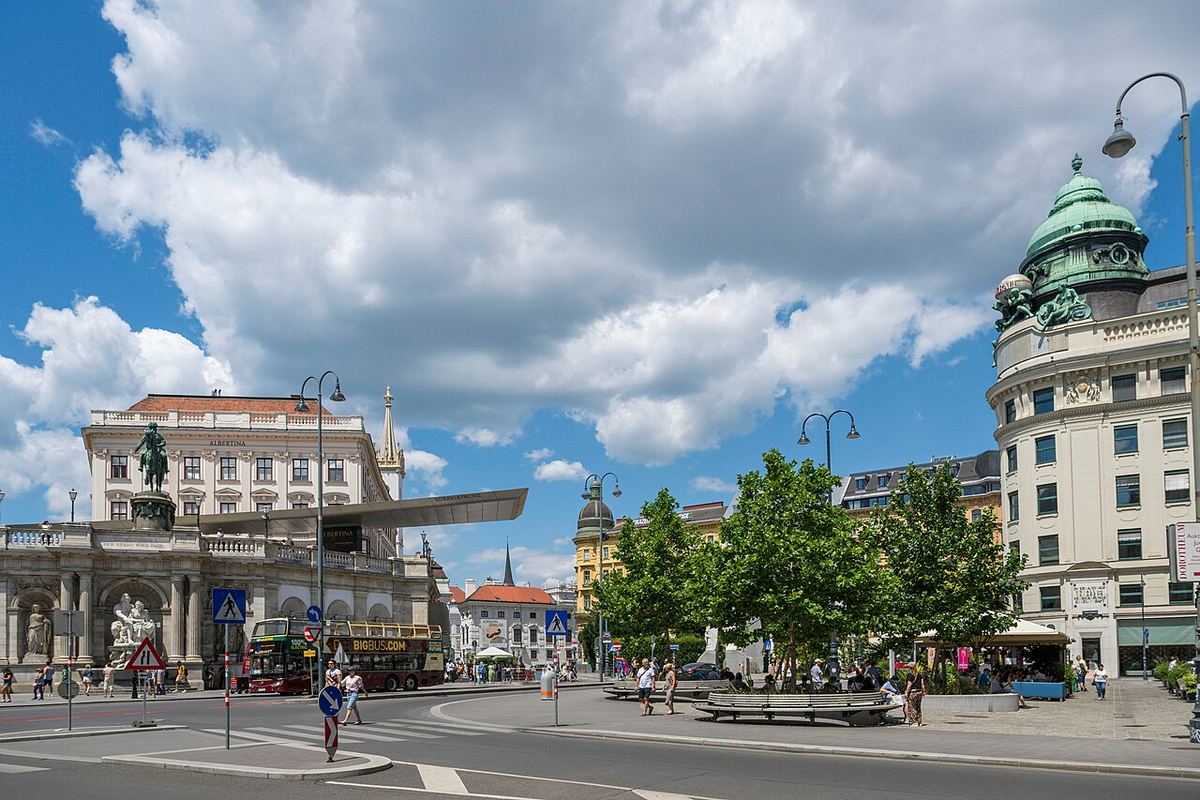 Wien Stadtansicht mit Grünraum — Symbolbild zum Thema Analyse